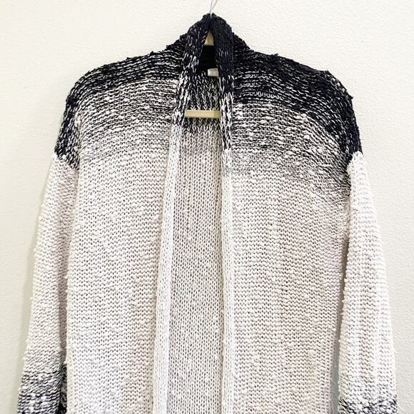 Anthropologie Akemi & Kin Black White Knit Sweater Cardigan size xs - Picture 4 of 8